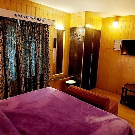 Ikraam Inn Bed & Breakfast Srīnagar Dış mekan fotoğraf