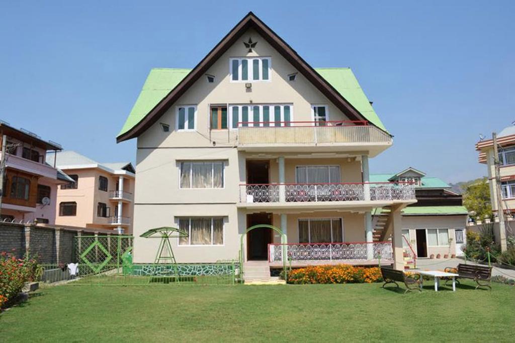 Ikraam Inn Bed & Breakfast Srīnagar Dış mekan fotoğraf